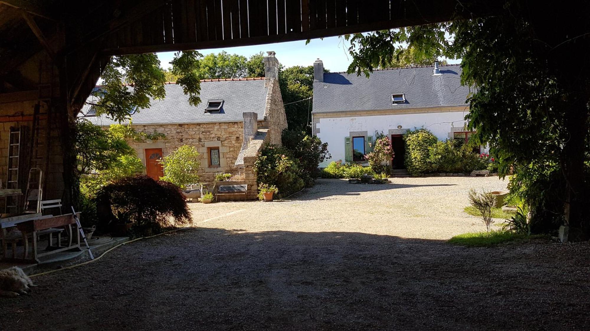 La Ferme De Kerhors Hotell Tréméoc Eksteriør bilde